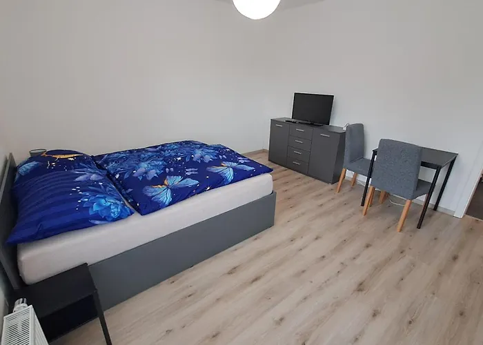 U Letiste Tuchomerice
